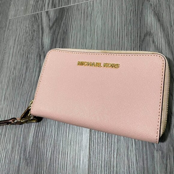 Michael Kors Pink Wristlet Wallet - Picture 1 of 5